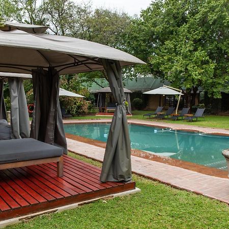 האזיביו Perry'S Bridge Hollow Boutique Hotel מראה חיצוני תמונה