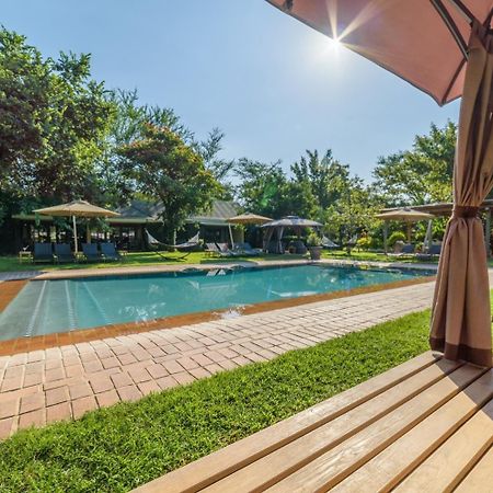 האזיביו Perry'S Bridge Hollow Boutique Hotel מראה חיצוני תמונה