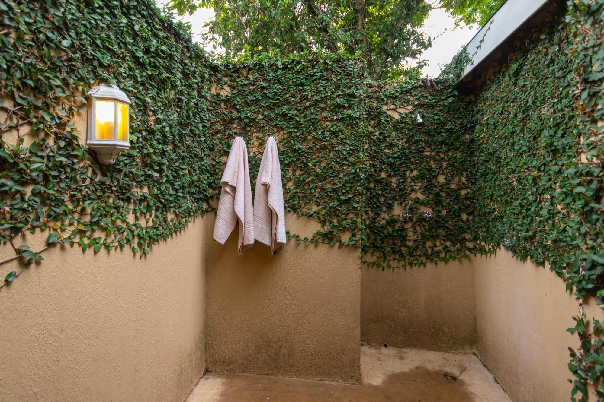 האזיביו Perry'S Bridge Hollow Boutique Hotel מראה חיצוני תמונה